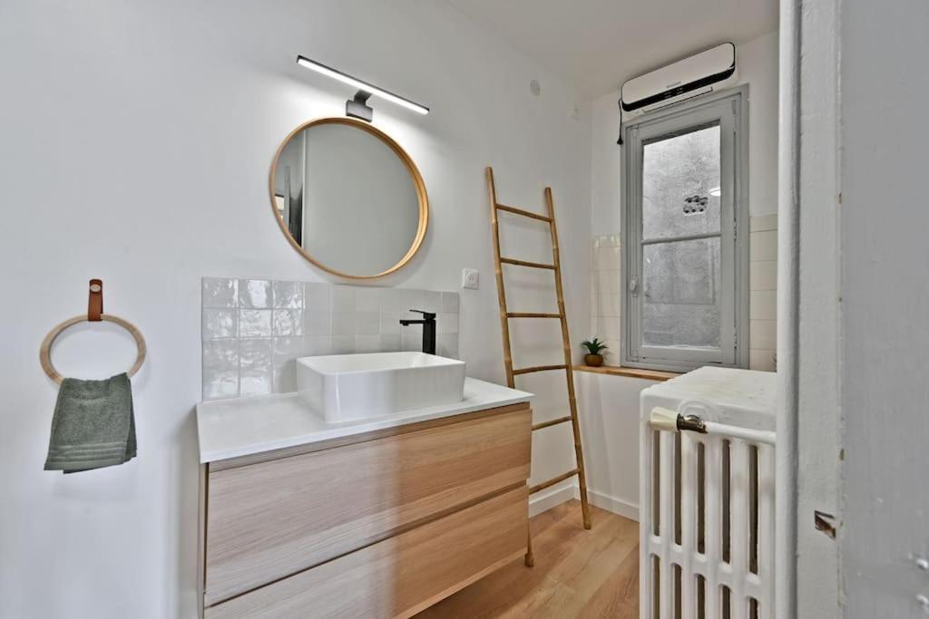 Au Coeur Des Platanes - Parking Gratuit Sous-Terrain - Clim - Balcon Apartment Avignon Exterior foto