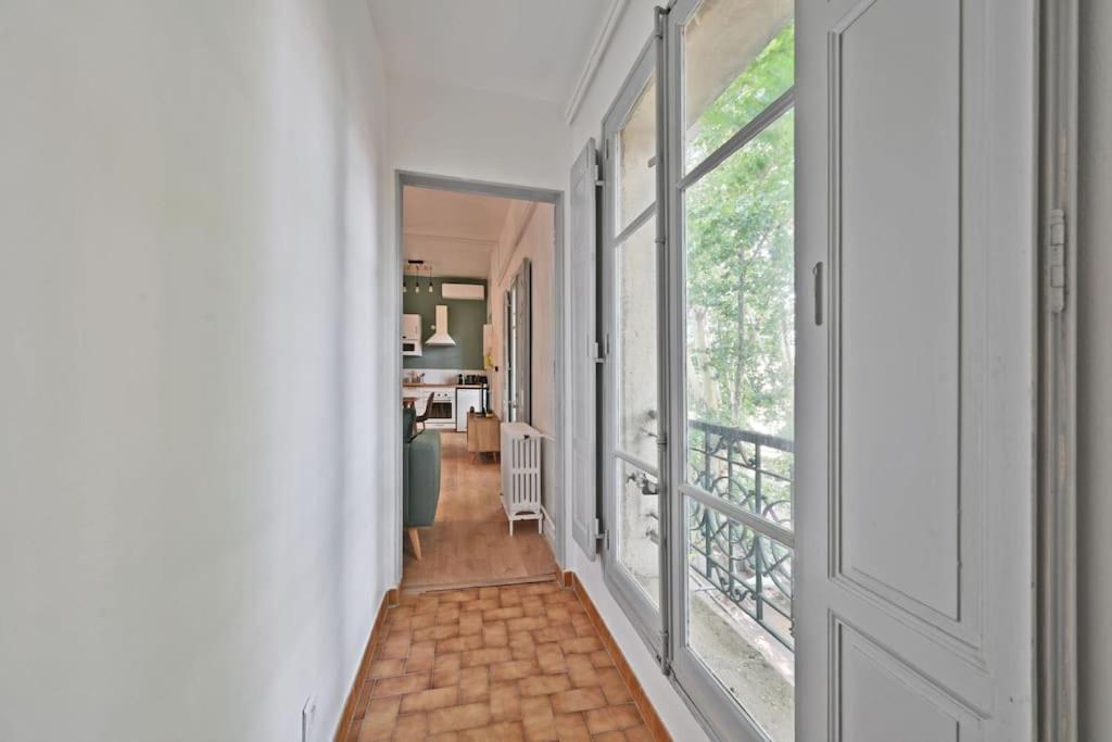Au Coeur Des Platanes - Parking Gratuit Sous-Terrain - Clim - Balcon Apartment Avignon Exterior foto